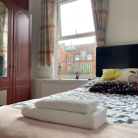 Spacious Family Flat 伦敦 外观 照片